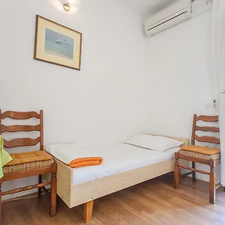 Apartment A4, Private Terrace Wi-fi